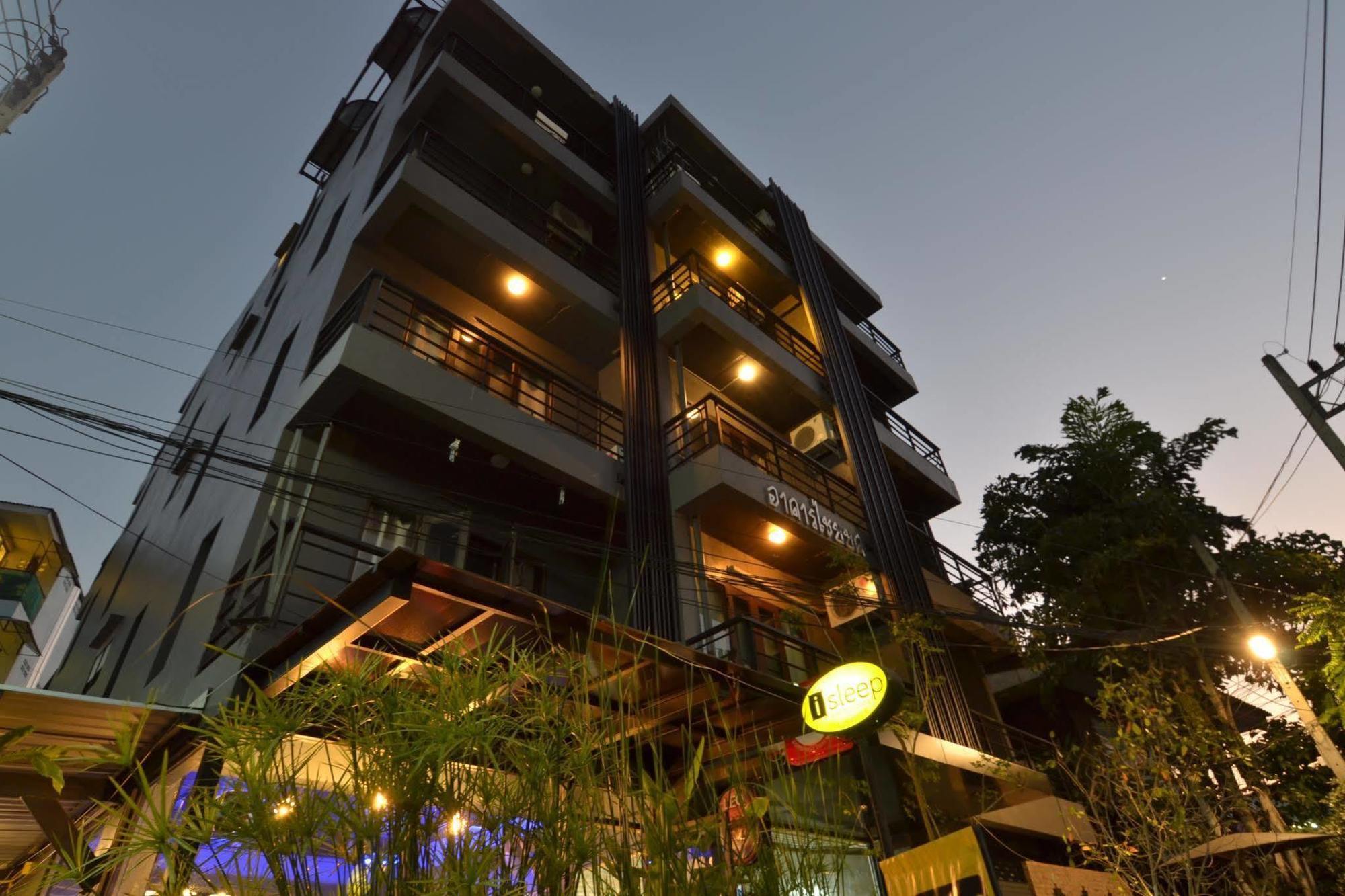 Isleep Guesthouse Chiang Mai Buitenkant foto