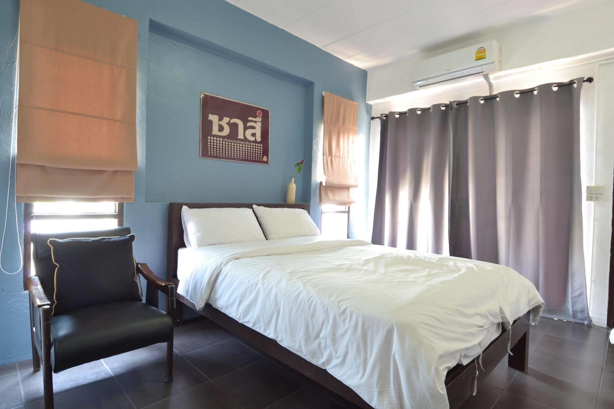 Isleep Guesthouse Chiang Mai Buitenkant foto