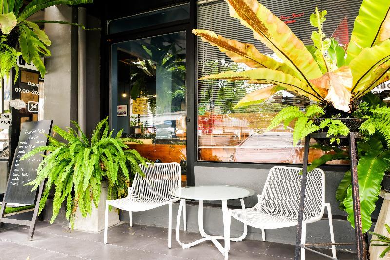 Isleep Guesthouse Chiang Mai Buitenkant foto